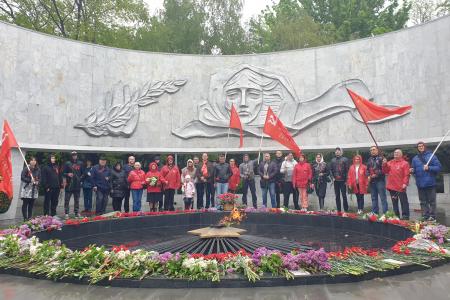 В Ростове-на-Дону состоялся краснознаменный автопробег в честь Дня Победы
