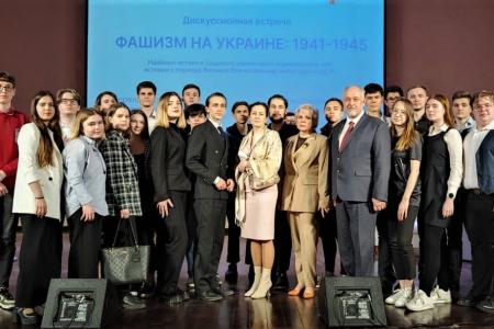 Подмосковные коммунисты отметили День Великой Победы по всему региону