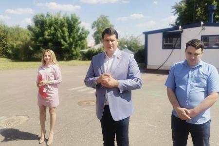 Тульский обком КПРФ в преддверии Дня Пионерии организовал прием в пионеры учащихся школ