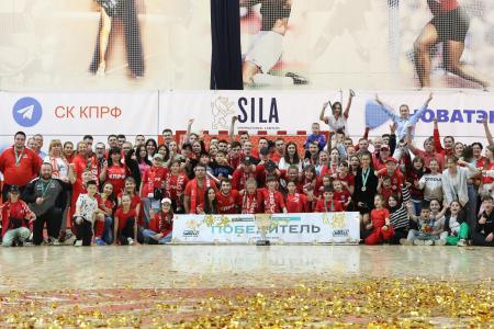 Легендарные! Команда «КПРФ-2» стала пятикратным чемпионом Высшей лиги по мини-футболу