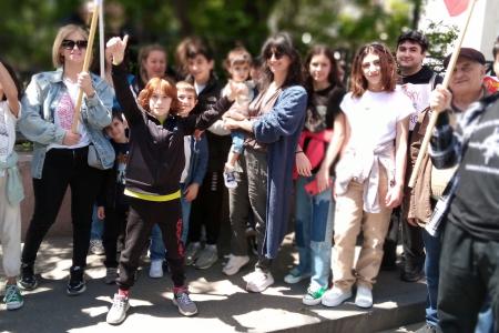 Единая Компартия Грузии отметила День Победы в Тбилиси