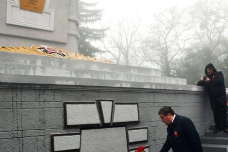 Лидер ставропольских коммунистов Виктор Гончаров: Будем же достойными благодарными потомками народа-победителя!