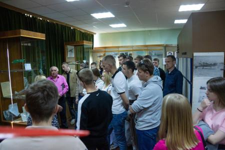 Воронежская область. Молодежи нужны, как воздух, примеры героев советского времени