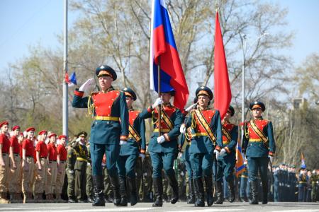 Глава Хакасии Валентин Коновалов поздравил жителей республики с 9 Мая: Слава народу-победителю!