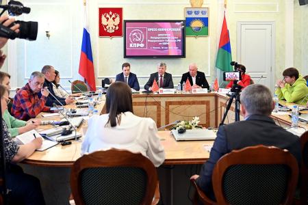Д.Г. Новиков на пресс-конференции в Тюмени: «Единственный путь к Победе – реализация программных требований КПРФ»