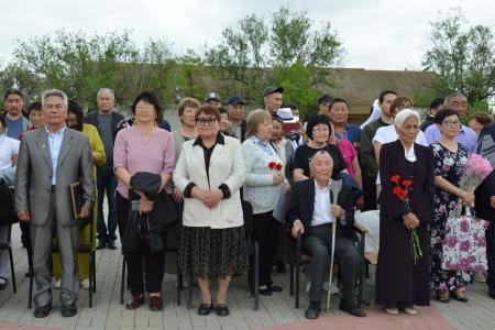 Первый секретарь Калмыцкого рескома партии Николай Нуров принял участие в открытии музея и бюста Героя Социалистического труда