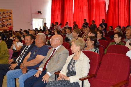 Первый секретарь Калмыцкого рескома партии Николай Нуров принял участие в открытии музея и бюста Героя Социалистического труда