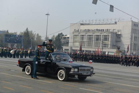 Парад Победы прошел в Новосибирске