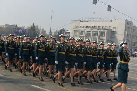 Парад Победы прошел в Новосибирске
