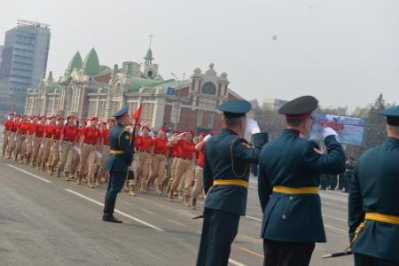 Парад Победы прошел в Новосибирске