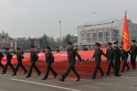 Парад Победы прошел в Новосибирске