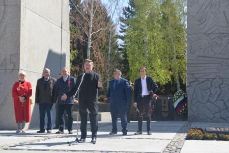 В Новосибирске более 550 школьников стали пионерами