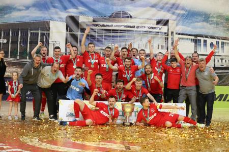 Легендарные! Команда «КПРФ-2» стала пятикратным чемпионом Высшей лиги по мини-футболу