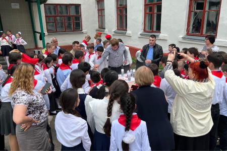 В Тульском регионе продолжается приём в пионеры, посвящённый 101-летию Всесоюзной пионерской организации