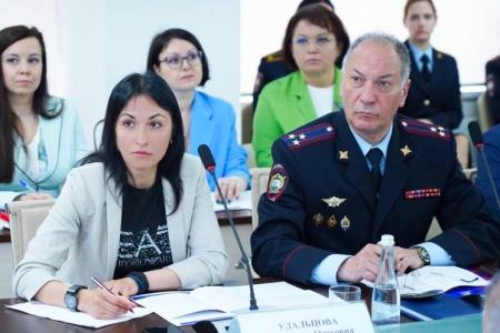 «Миграция не должна угрожать национальной безопасности»: Анастасия Удальцова — в президиуме всероссийской научной конференции
