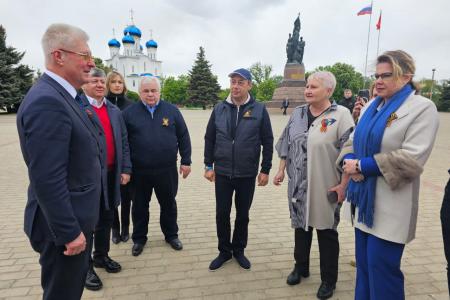 Д.Г. Новиков и К.К Тайсаев прибыли в ЛНР
