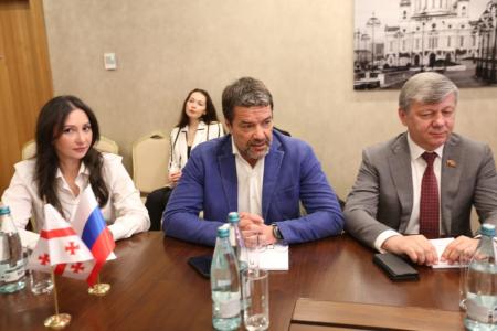 Д.Г. Новиков, К.К. Тайсаев, А.А. Ющенко приняли участие в российско-грузинской встрече