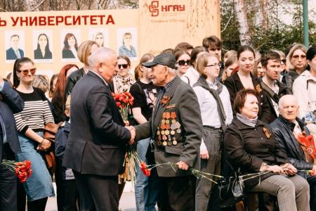 Николай Харитонов принял участие в памятных мероприятиях, посвященных Дню Победы, в Новосибирске