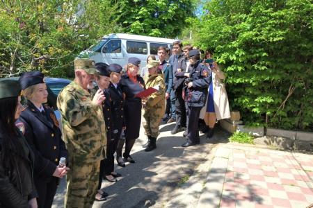 Ставропольским ветеранам ВОВ коммунисты и комсомольцы подарили концерты