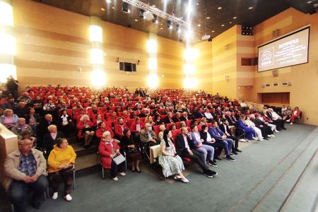 В Тюмени завершил работу семинар-совещание руководителей и партийного актива КПРФ Уральского федерального округа