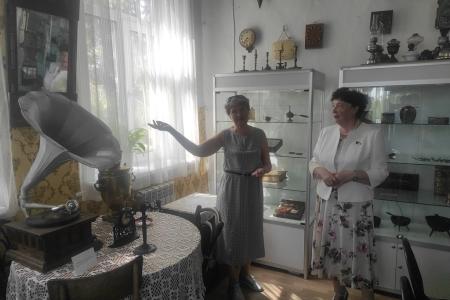 Тюменская область. КПРФ помогает семьям, пострадавшим от пожаров