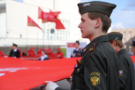 Город Орел встретил участников марша-эстафеты "Наша Великая Родина"