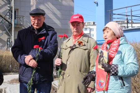 Республика Саха (Якутия). Подвигом вашим гордится народ!  Память о вас никогда не умрет!