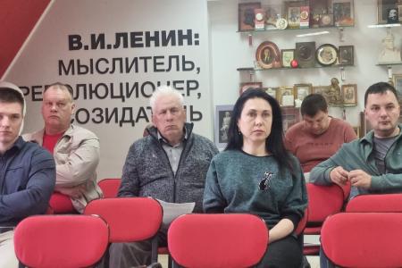Коммунисты Благовещенска обсудили текущую политическую ситуацию и избрали делегатов на областную конференцию КПРФ