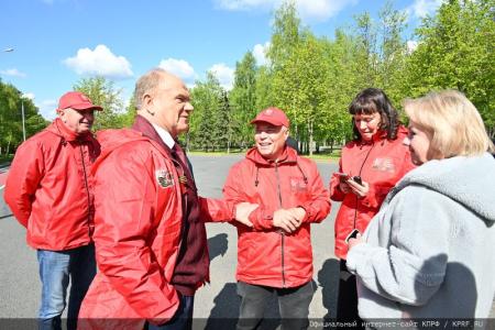 В Москве завершился автомарш-эстафета «Наша Великая Родина»
