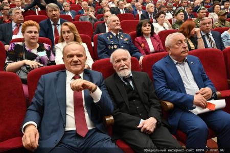 Г.А. Зюганов: Нам надо всем доказать, что значит победный опыт
