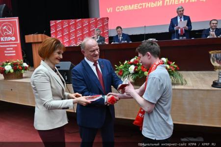 Г.А. Зюганов: Нам надо всем доказать, что значит победный опыт