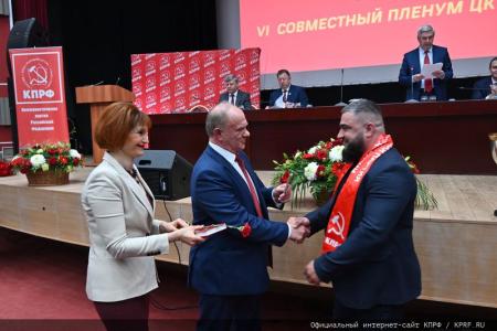 Г.А. Зюганов: Нам надо всем доказать, что значит победный опыт