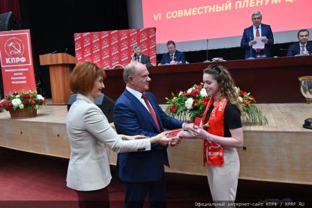 Г.А. Зюганов: Нам надо всем доказать, что значит победный опыт
