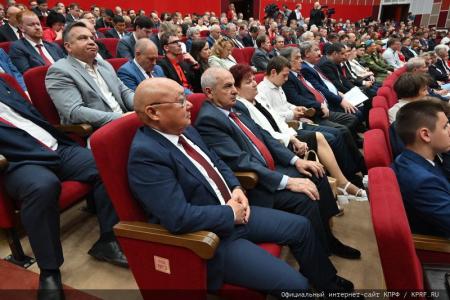 Г.А. Зюганов: Нам надо всем доказать, что значит победный опыт