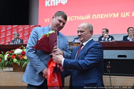 Г.А. Зюганов: Нам надо всем доказать, что значит победный опыт
