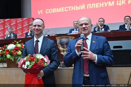 Г.А. Зюганов: Нам надо всем доказать, что значит победный опыт