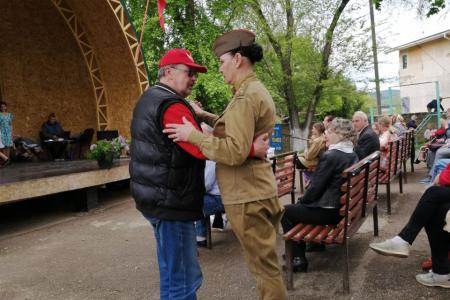 Красное знамя – Знамя Победы! В преддверии Дня Победы в Севастополе прошел автопробег