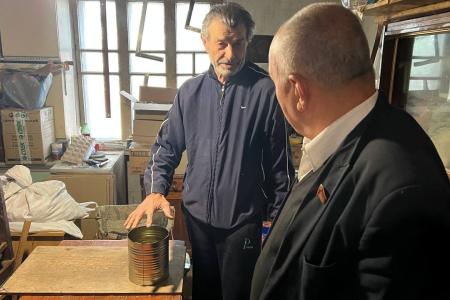 Крымские коммунисты продолжают оказывать гуманитарную помощь