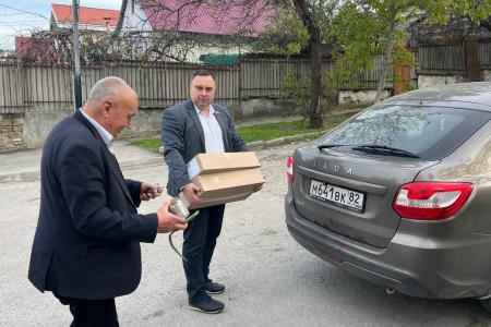 Крымские коммунисты продолжают оказывать гуманитарную помощь