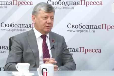 Дмитрий Новиков “Свободной прессе” о программе КПРФ и пленуме ЦК партии, о Леониде Зюганове и новом Избирательном кодексе, об обстановке на Кубе и в КНДР