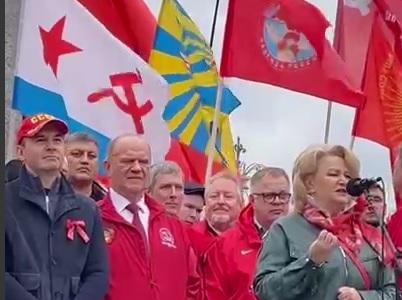Сергей Обухов про возвращение подлинного смысла Первомая: Это форма борьбы Труда с Капиталом