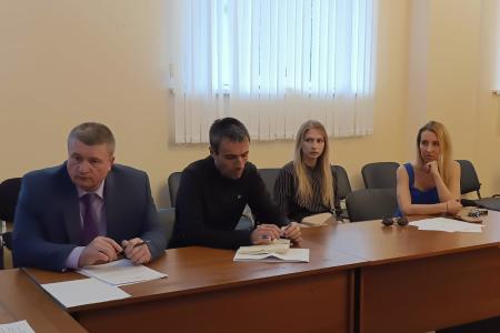 В Рязани прошел круглый стол по обсуждению поправок к ФЗ «Об ответственном обращении с животными»