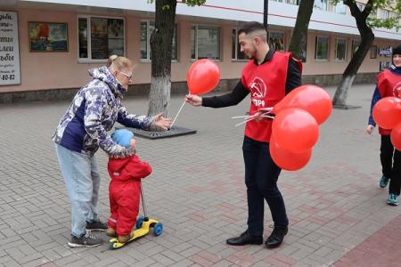 1 Мая отметили в Орле!