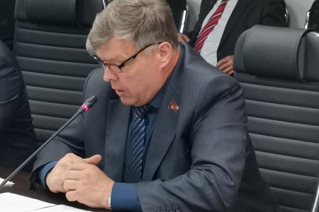 В Мособлдуме по инициативе фракции КПРФ состоялось расширенное совещание по вопросу о предоставлении социальных льгот медицинским работникам