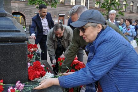Коммунисты Санкт-Петербурга отметили День русского языка