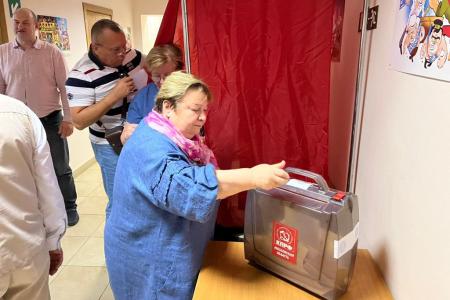 Подмосковные коммунисты выдвинули кандидатом в Губернаторы Московской области зампреда Мособлдумы, руководителя фракции КПРФ Александра Наумова