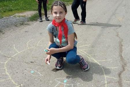 Новгородские пионеры отмечают День защиты детей