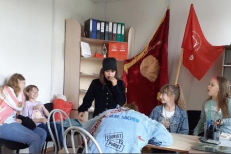 Новгородские пионеры отмечают День защиты детей