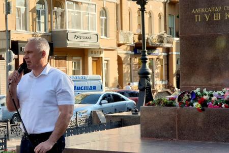 "Тысячелетиями накапливаются и вечно живут в слове несметные сокровища человеческой мысли и опыта". День Русского языка в Ростове-на-Дону