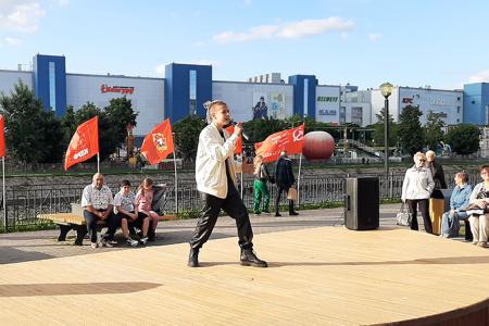 В Иванове состоялся Девятый поэтический вечер «Под открытым небом»